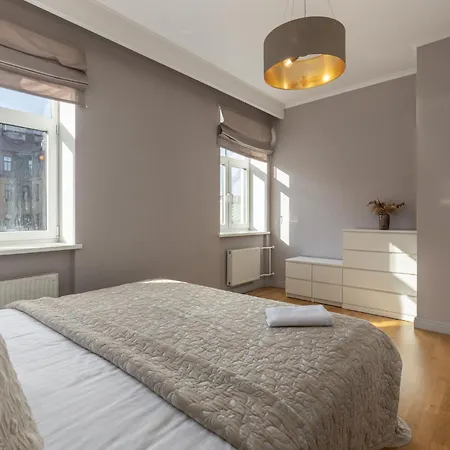 Heart, Space, Loft View, Free Parking * Riga