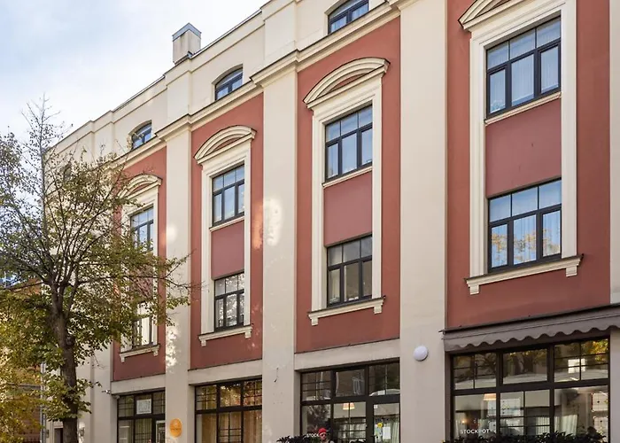 Heart, Space, Loft View, Free Parking